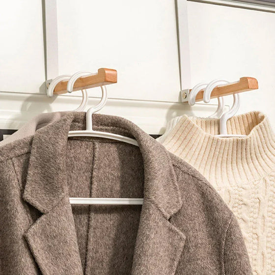 Hopfällbara träkrokar för dörrar