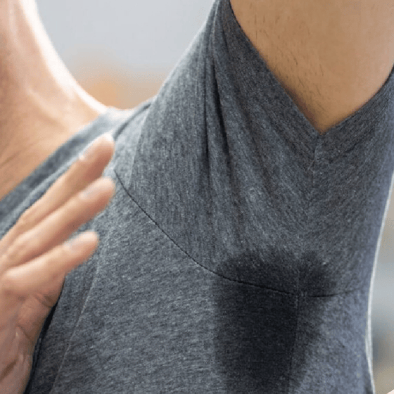 Enhörningsfrukthud som uppljusar och utjämnar huden