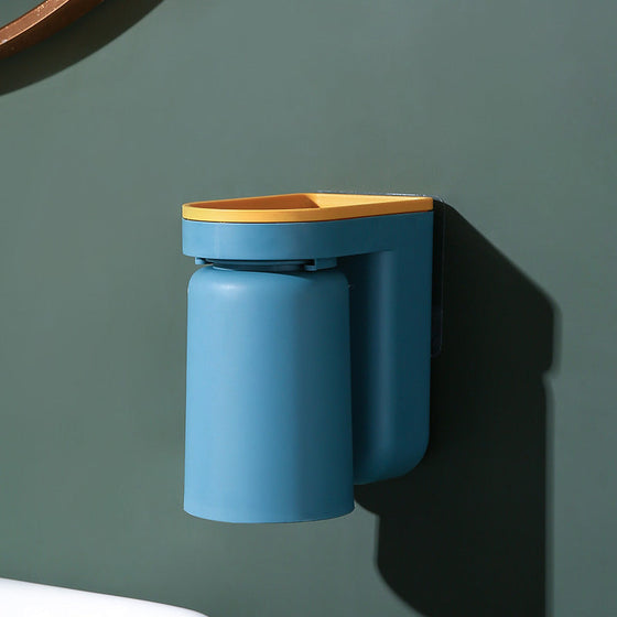 Tandborsthållare med klistermärke