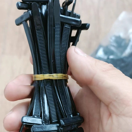 Universalspänne för buntband i nylon