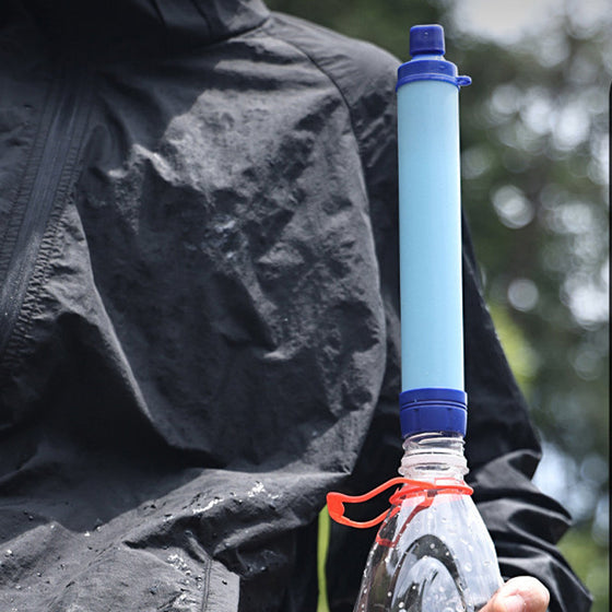 Nödvattenrenare för utomhusbruk sugrör