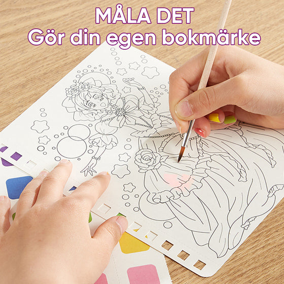 Klä upp-bok med Poke Joy-tema