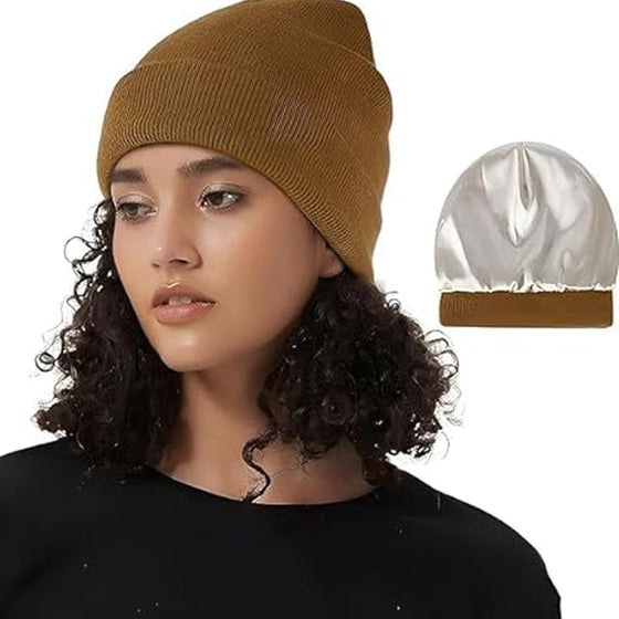 Varm stickad mössa i ull