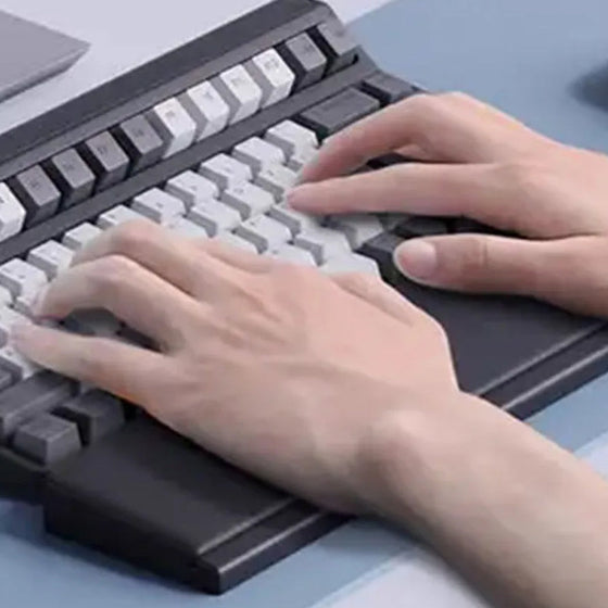 Handledsstöd för tangentbord med förvaringslåda för skrivbordsavdelning