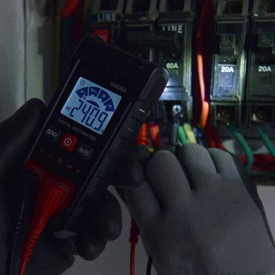 Kompakt digital multimetertestare med automatisk igenkänning