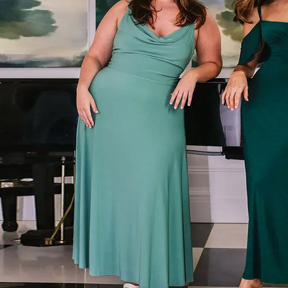 Maxiklänning med drapering