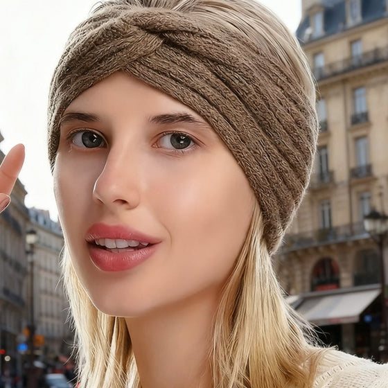 Handstickat varmt garnpannbandsset