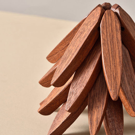 Isoleringsunderlägg av massivt trä