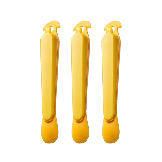 Multifunktionellt verktyg för fruktskalning i köket