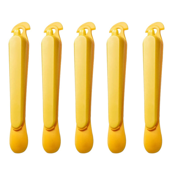 Multifunktionellt verktyg för fruktskalning i köket