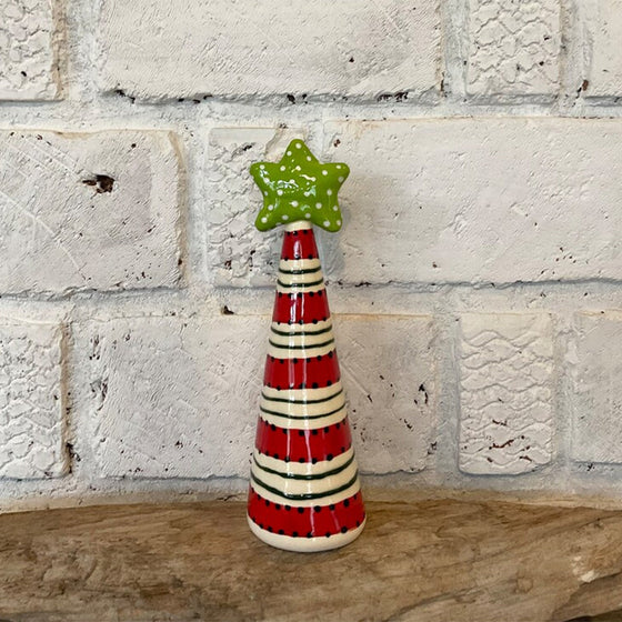 Färgglad julgransdekoration