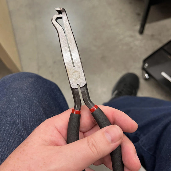 Tång för separering av oljerör för bilar