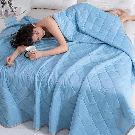 Sommartäcke med glasskänsla