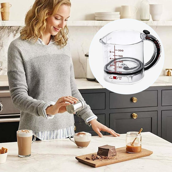 Multifunktionell integrerad justerbar måttkopp