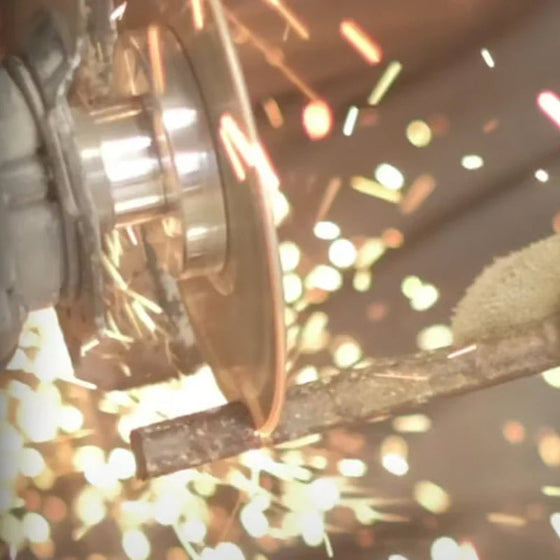 Slitstark diamantvinkelslipskiva