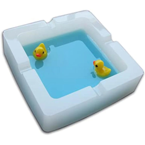 En askkopp formad som en badank