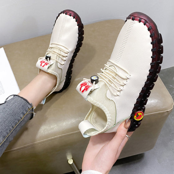 Mjuka skor med rund tå