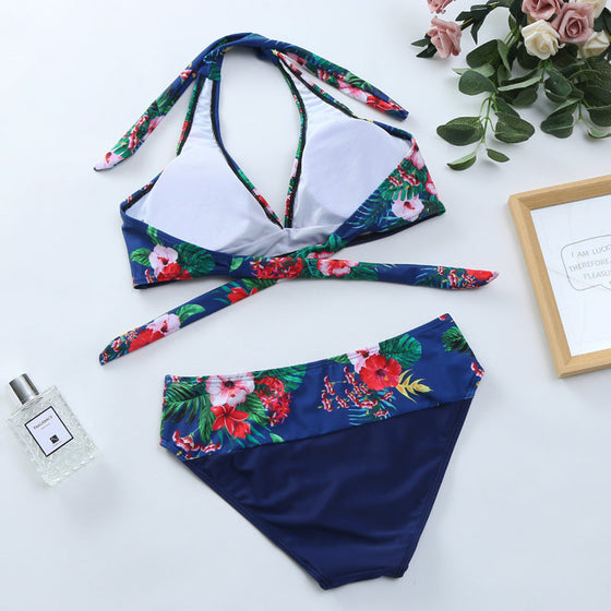 Bikiniset med blommönster
