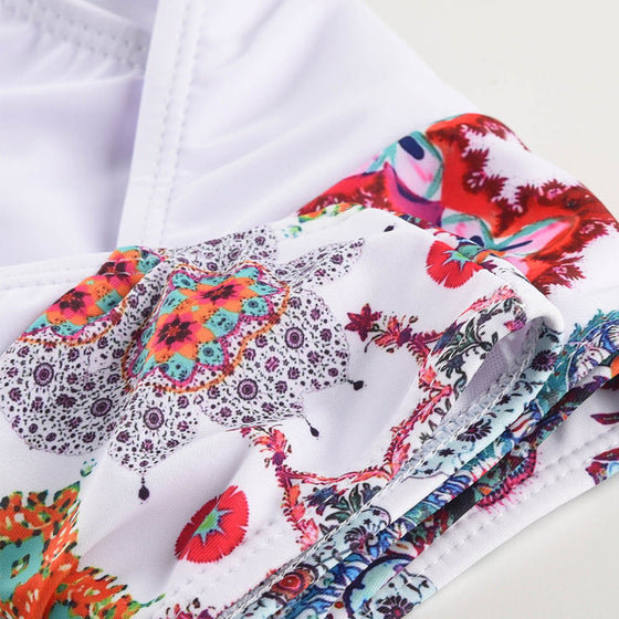 Bikiniset med blommönster