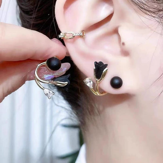 Mångsidiga örhängen med tulpanblomma