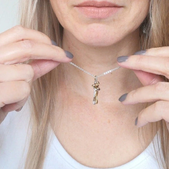 Den perfekta presenten till den du älskar One-Hug-halsband