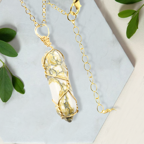 Hexagonal kristalltrådshänge