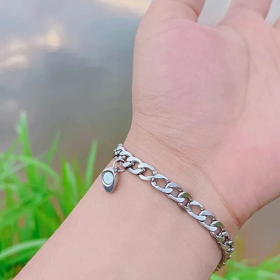 Magnetiska hjärtarmband för vackra par