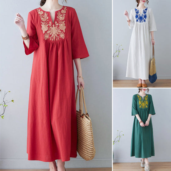 Broderad lång klänning