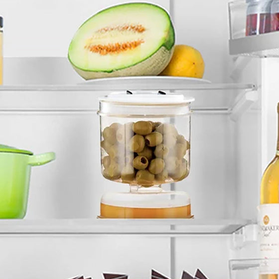 Behållare för saltgurka och oliver med sil