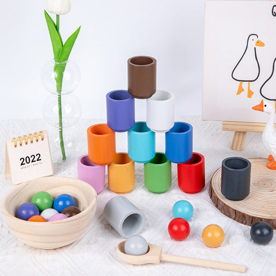 Kopp-och-bolleksak i 12 färger