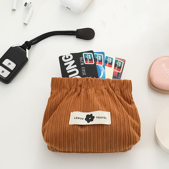 Organisatör för elastiska hårsnoddar i corduroy