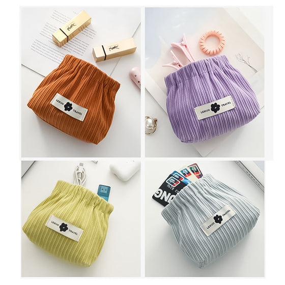 Organisatör för elastiska hårsnoddar i corduroy
