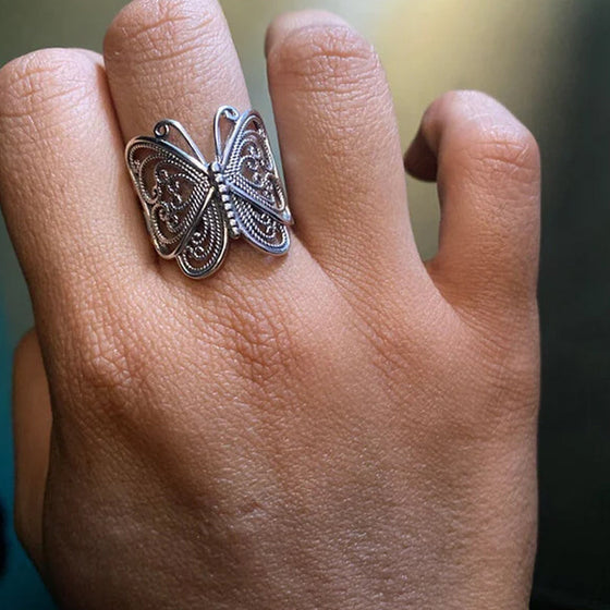 Handgjord vintage fjärilsring