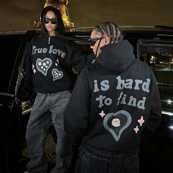 Huvtröja med pufftryck