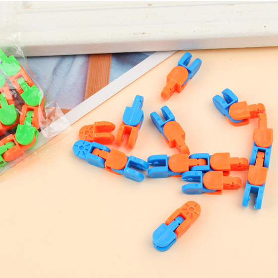 24 Länkspårar Snap and Klick Fidget -leksaker, slumpmässiga Färger