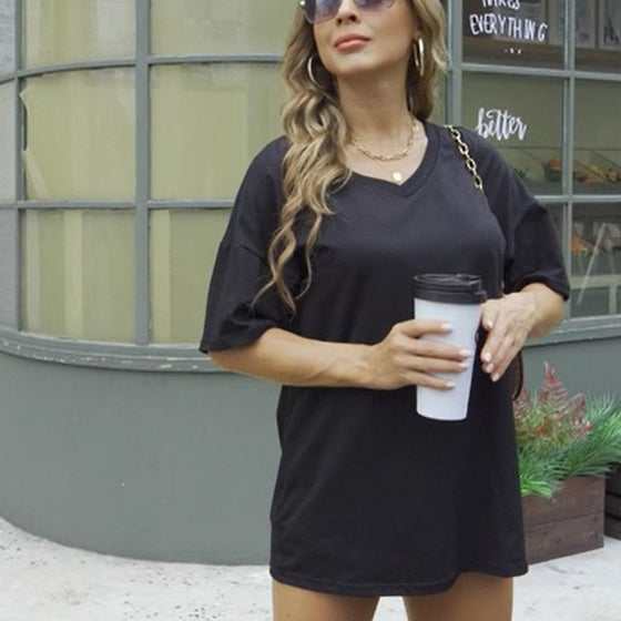 T-shirt med v-ringad dam