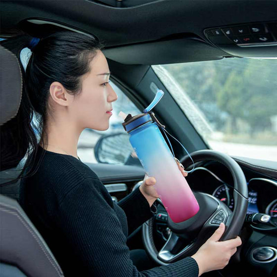 Färggradient sportflaska