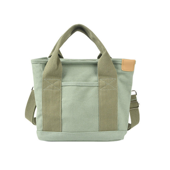 Handväska med flera fickor