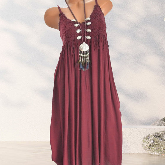 Enfärgad camisoleklänning med spetspanel