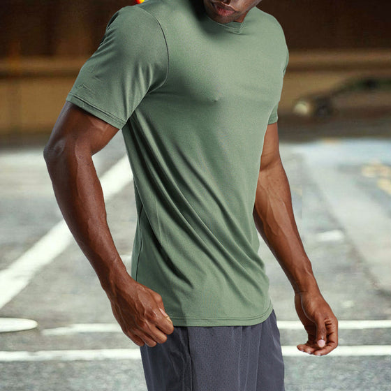 Enfärgad sport snabbtorkande T-shirt för män