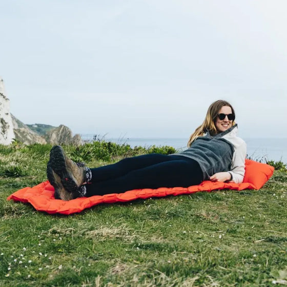 Fuktsäker uppblåsbar camping madrass