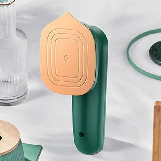 Bärbart mini ångstrykjärn