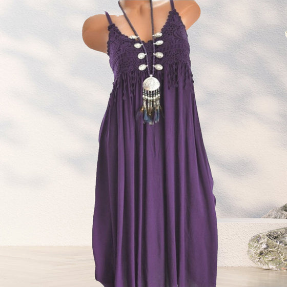 Enfärgad camisoleklänning med spetspanel