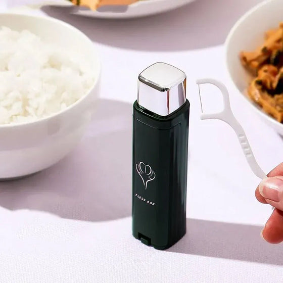 Bärbar tandtrådsdispenser