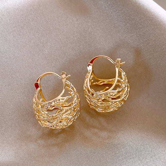 Modeurtagbara örhängen