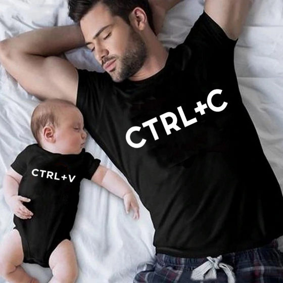 Matchande familjekläder | CTRL+C T-shirt & Body