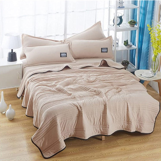 Enfärgad sommartäcke