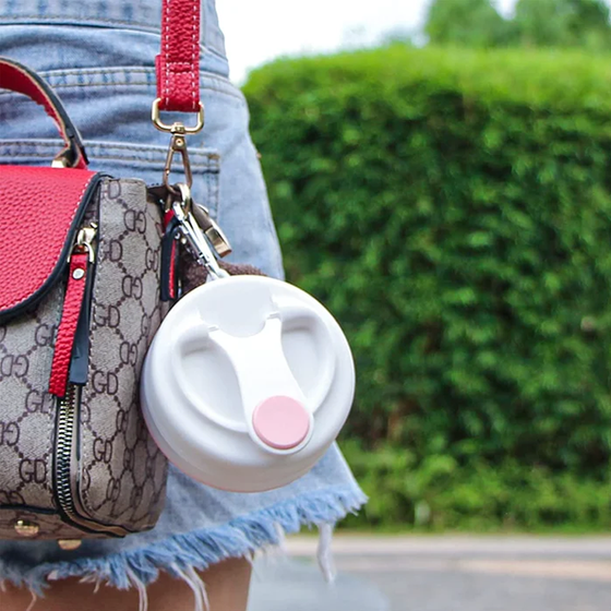 Hopfällbar silikonflaska i fickstorlek