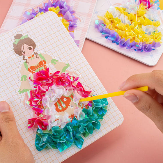 Barndomens oändliga dröm, handmålad.