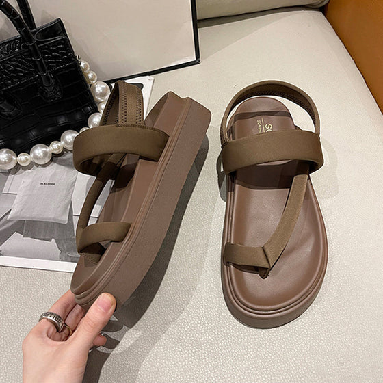 Bekväma snygga mångsidiga plattformssandaler för kvinnor